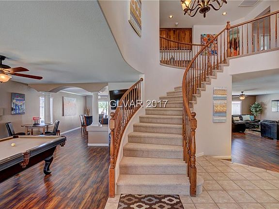 2nd image of 9722 Lookout Canyon Ct