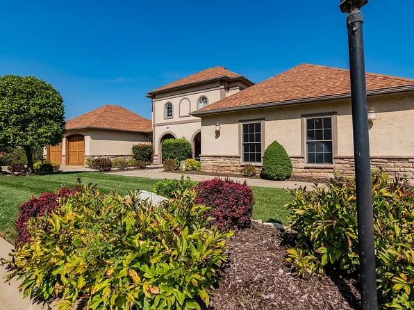 130 Lugano Ln, Hollister, MO 65672