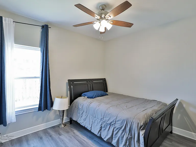 5433 Fallbrook Dr — Photo 28