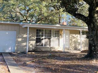 51 Ferry Rd NE, Fort Walton Beach, FL 32548