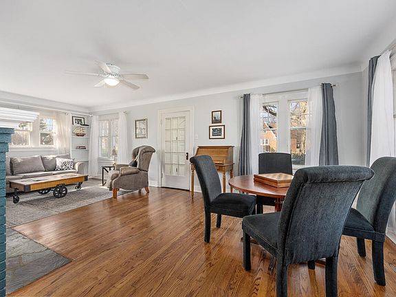 5th image of 155 Dartmouth Ave