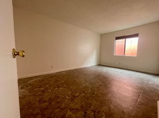 545 E 11th St APT B, Long Beach, CA 90813