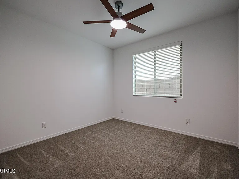 8752 W Medlock Dr — Photo 39