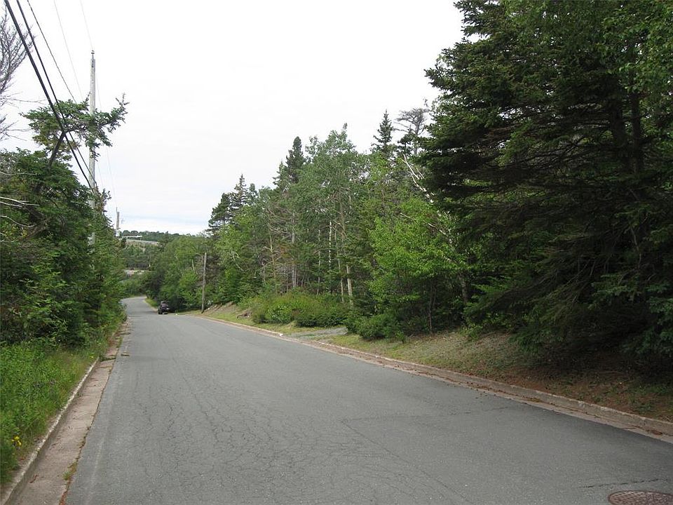 1st image of 53 A Lawrence Pond Road E