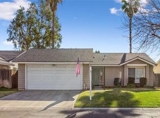 28583 Village Lakes Rd, Highland, CA 92346