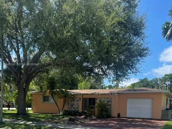 5700 SW 45th Ter, Miami, FL 33155