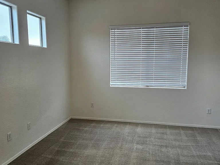 15240 N 142nd Ave #2183 — Photo 13