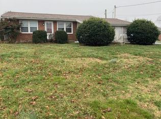 312 Flourville Rd, Gray, TN 37615