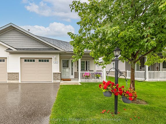 2nd image of 66 Ivy Cres