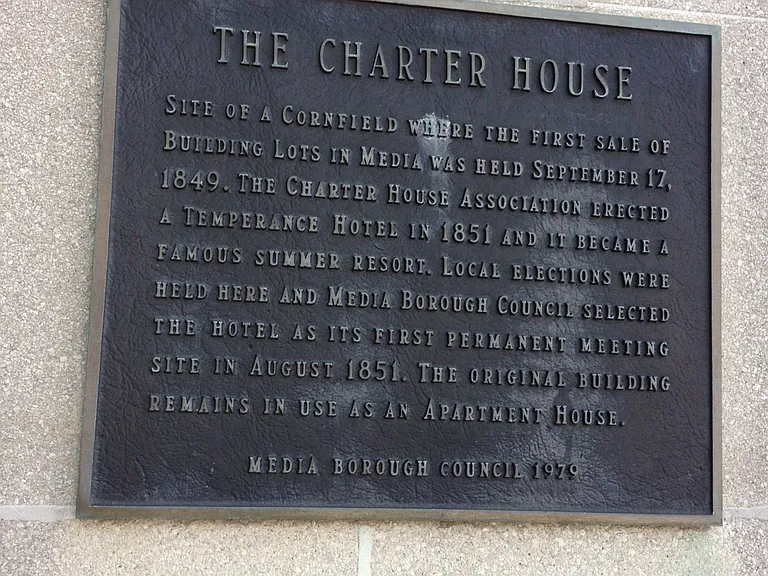 22 Veterans Sq #A5 — Photo 2