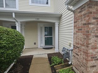 1195 Westminster Ln, Elk Grove Village, IL 60007