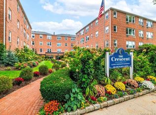 280 Atlantic Ave APT 316, East Rockaway, NY 11518