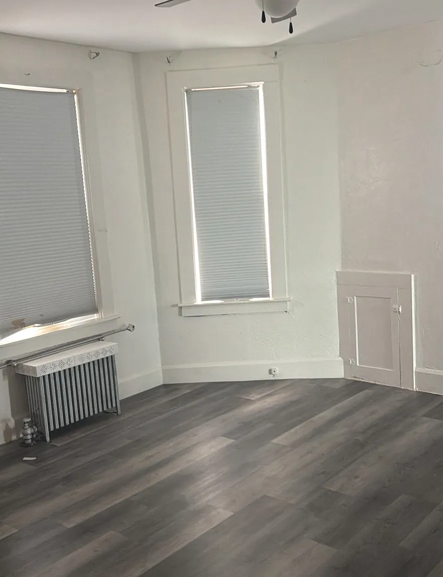 2 bed, $2,075 — Photo 4