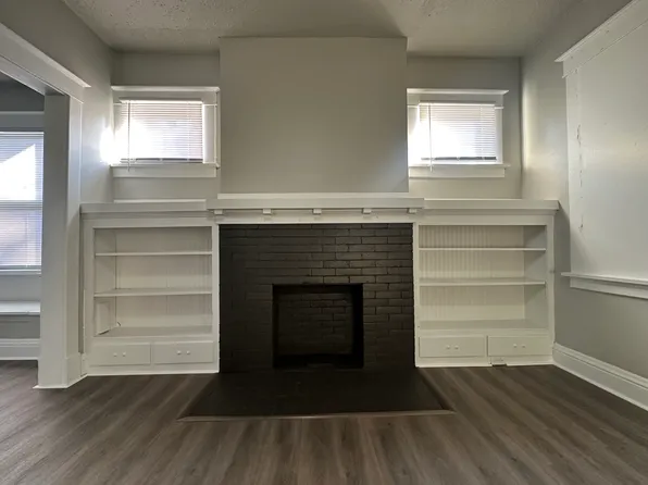 713 Fillmore St, Gary, IN 46402