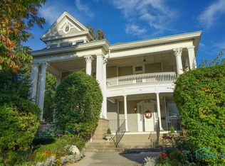 1003 S Main St, Findlay, OH 45840