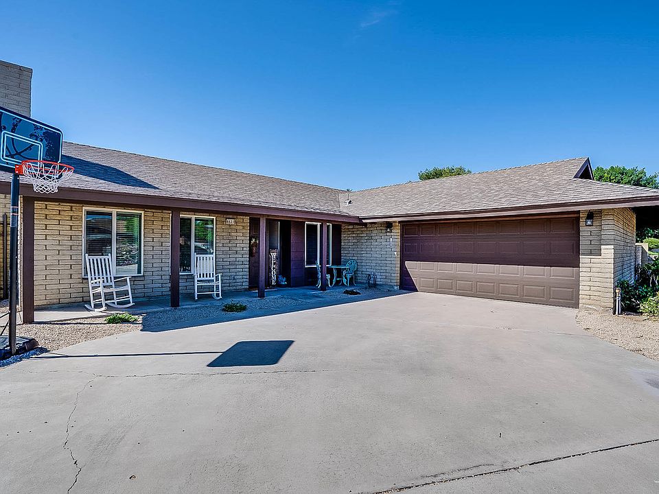 1st image of 4621 W Laurie Ln