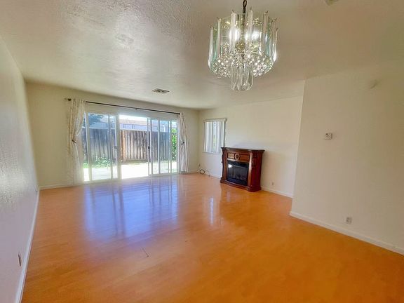 2nd image of 36062 Arya Ct