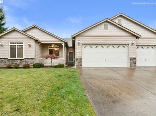 1902 N 5th Way, Ridgefield, WA 98642