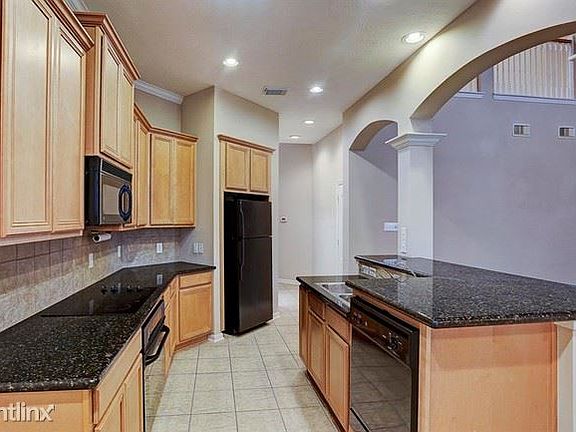 004_Building Photo - 206 Whispering Ridge Terrace