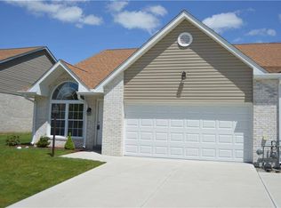 600 Crestview Ln, Lower Burrell, PA 15068