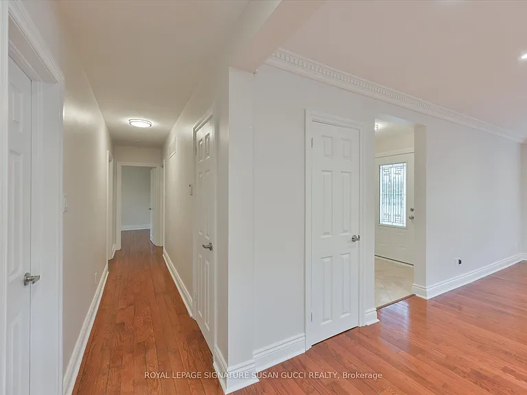 30 Shaunavon Heights Cres — Photo 13