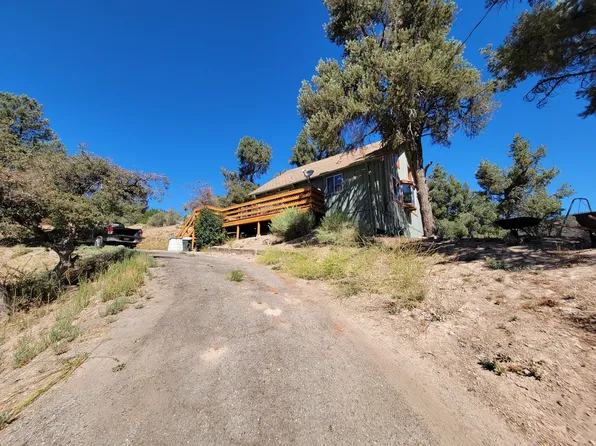 1317 Leisure Ln, Frazier Park, CA 93225