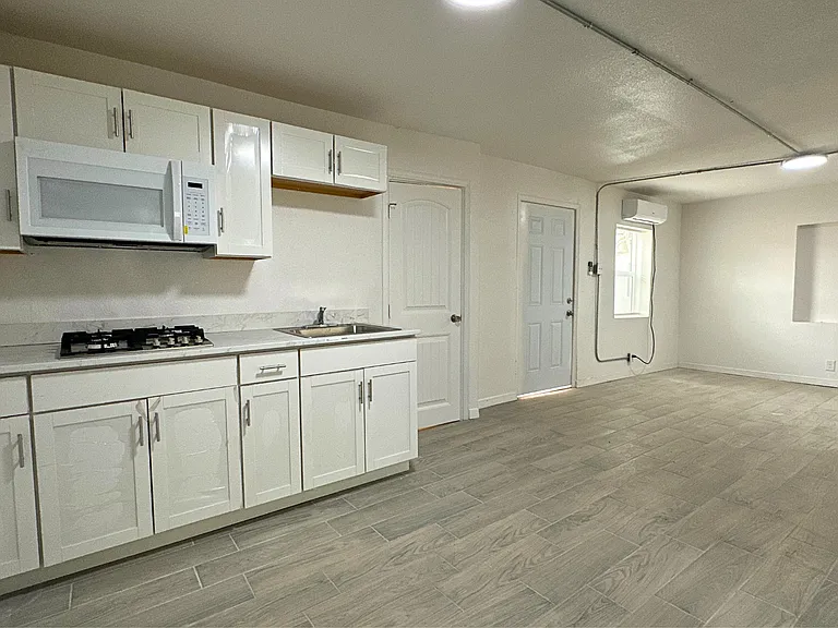 3212 Rosa Ave #A2 — Photo 2