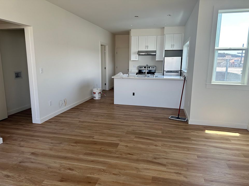 1st image of 1888 Clement St #C