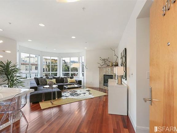 3rd image of 303 Guerrero St