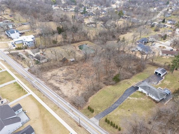 1042 Carman Rd, Manchester, MO 63021