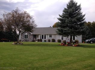 5618 S Shepardsville Rd, Saint Johns, MI 48879