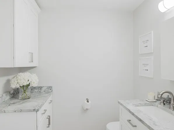 26 Avenue At Port Imperial image 15 of 38