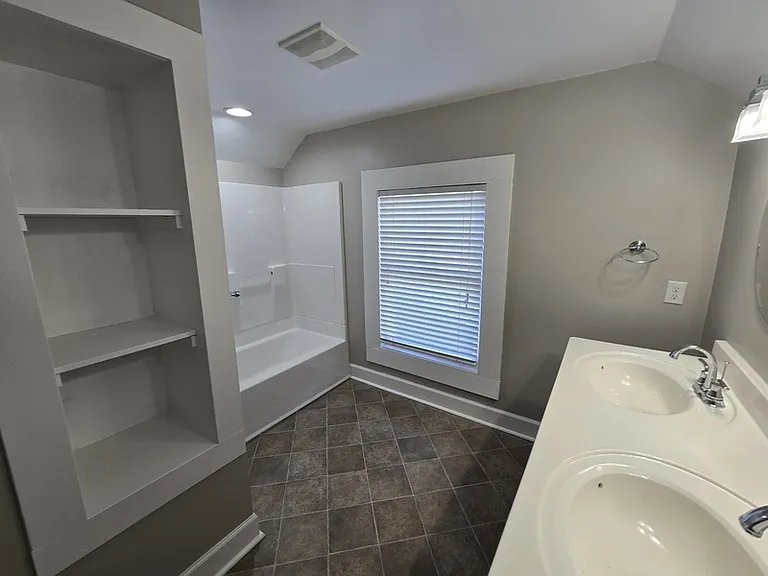 4094 University Dr #A — Photo 10