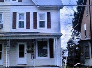 36 E Pottsville St, Pine Grove, PA 17963