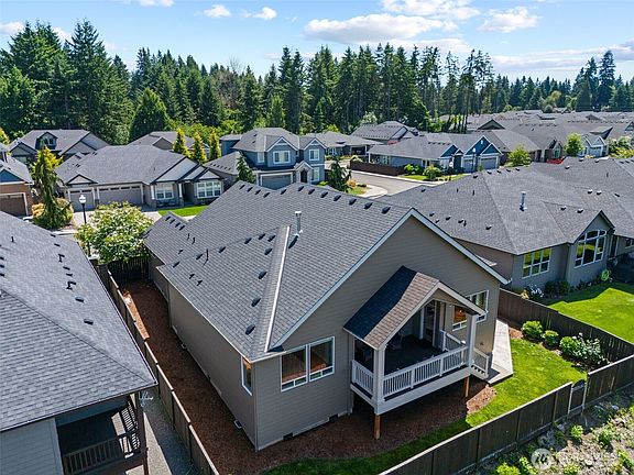 5th image of 12304 NE 58th Avenue