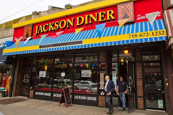 Sold by Cooper & Cooper Real Estate | media 14