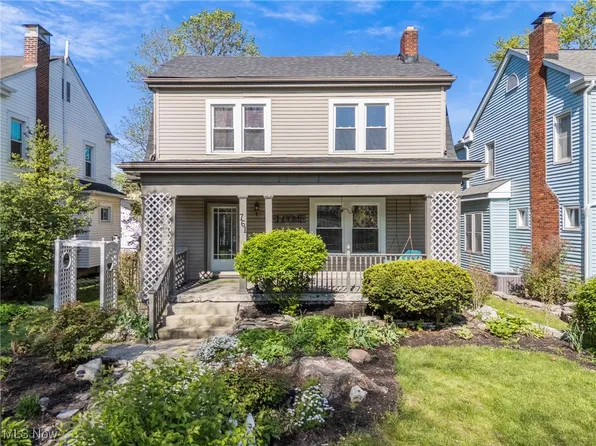 761 S Roosevelt Ave, Bexley, OH 43209