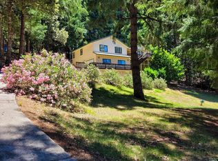 27421 Ridge Rd, Willits, CA 95490