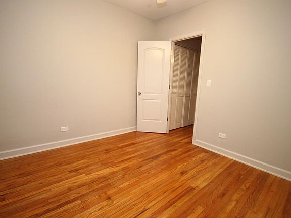 4th image of 1344.5 W Argyle St #3N