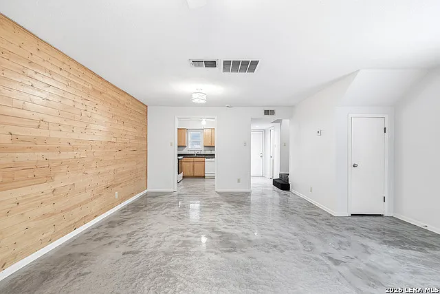 3407 Sugarhill Dr — Photo 8