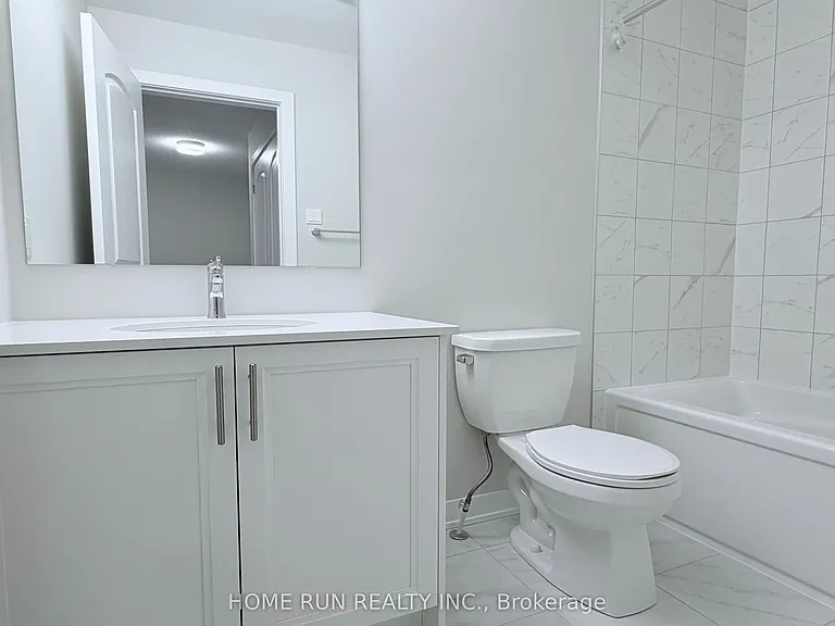 381 Les Emmerson Dr — Photo 15