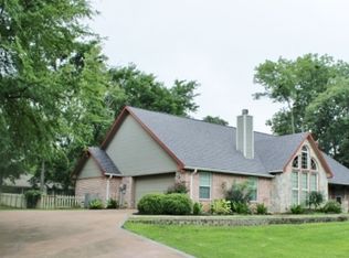 199 Lake Dr, Kemp, TX 75143