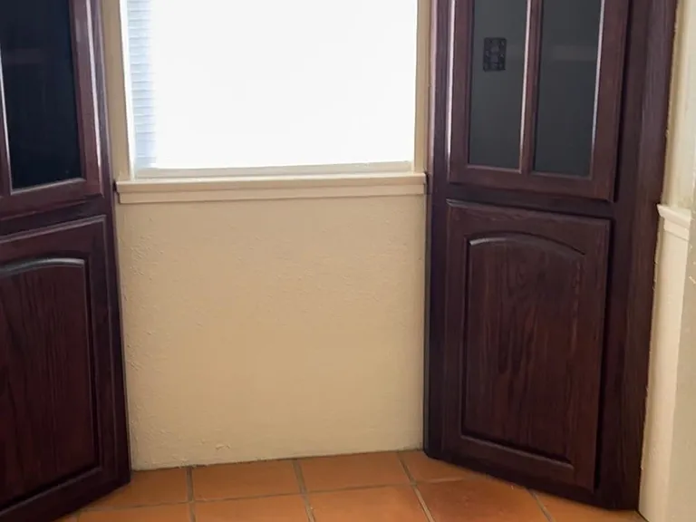 2341 Pine Ave #2341 — Photo 4