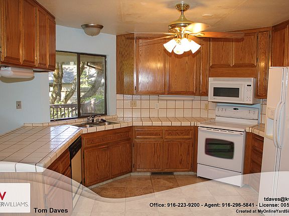 4th image of 11151 Wildwood Dr