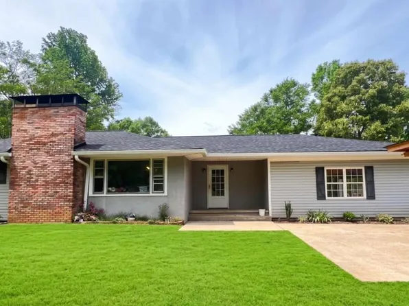 1556 Cashtown Rd, Bremen, GA 30110