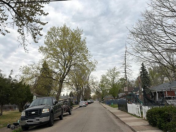 5th image of 1167 Medford Ave