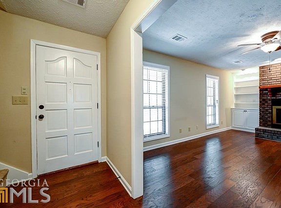 4th image of 3394 Pate Dr