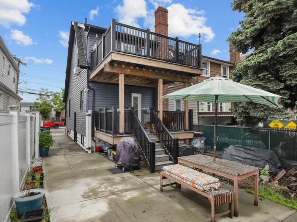 3215 Randall Avenue image 14 of 21