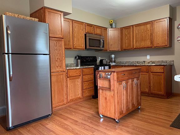 R6nYFXWsScW4jQXZ5zjVLg