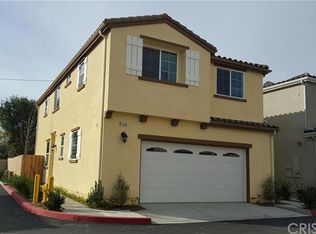 11150 W Laughlin Ln, North Hollywood, CA 91606